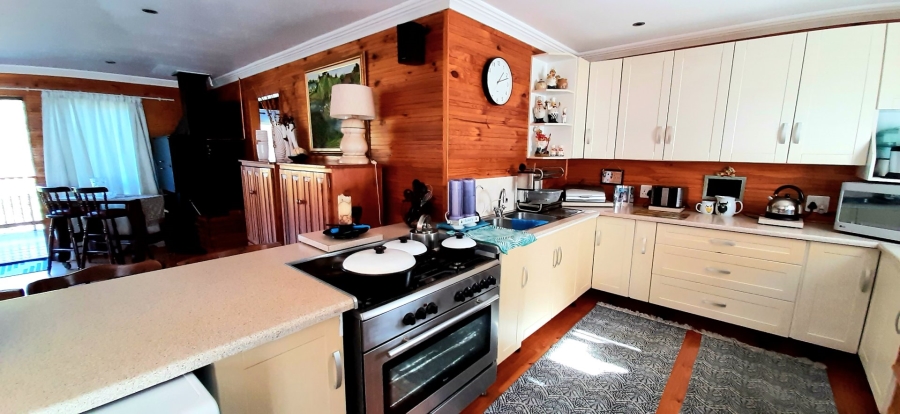 4 Bedroom Property for Sale in Dolphin Creek Golf Estate Western Cape
